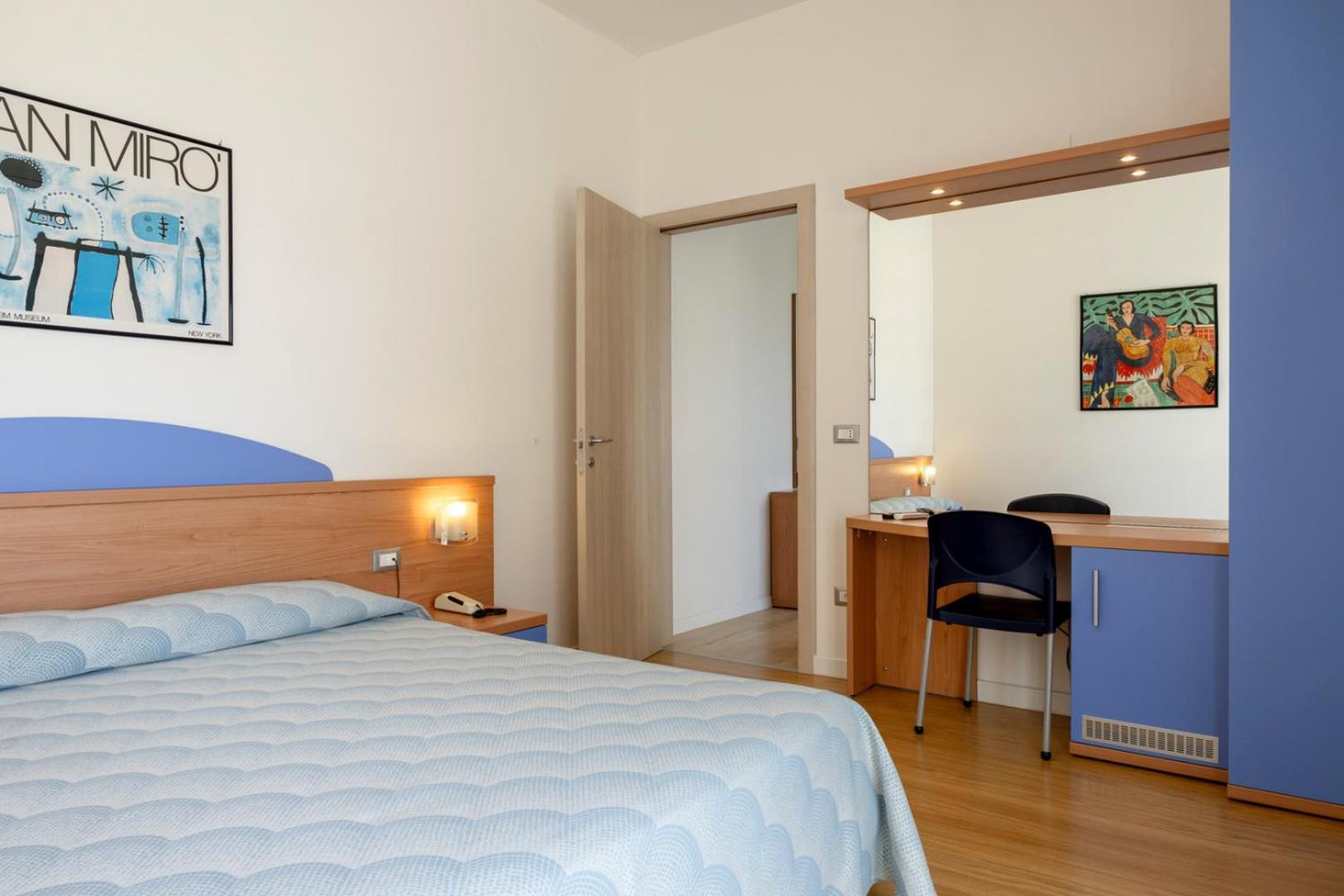 Hotel Riviera كاوْرلي المظهر الخارجي الصورة